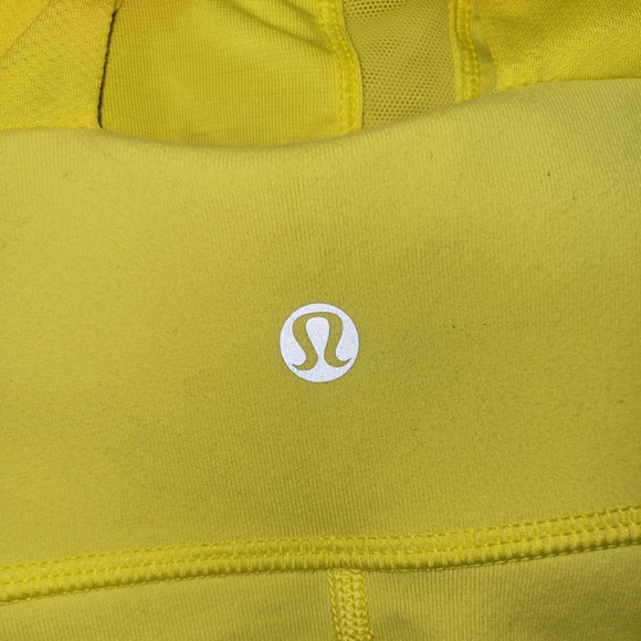 Lululemon Scoop Me Up Tank Split Pea - Picture 5 of 6